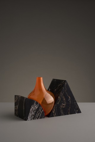 Vase Indefinite Model S&L Mixed Credits/ ©Erik Olovsson Courtesy of Galerie kreo  